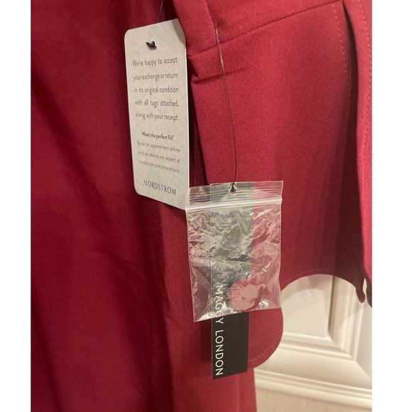 Maggy London Red Dress - Picture 5 of 7